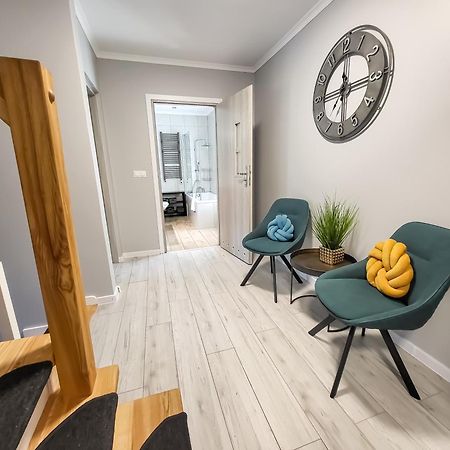 Holiday Home Vegas - House And Garten For Exclusive Use Колцево Екстериор снимка