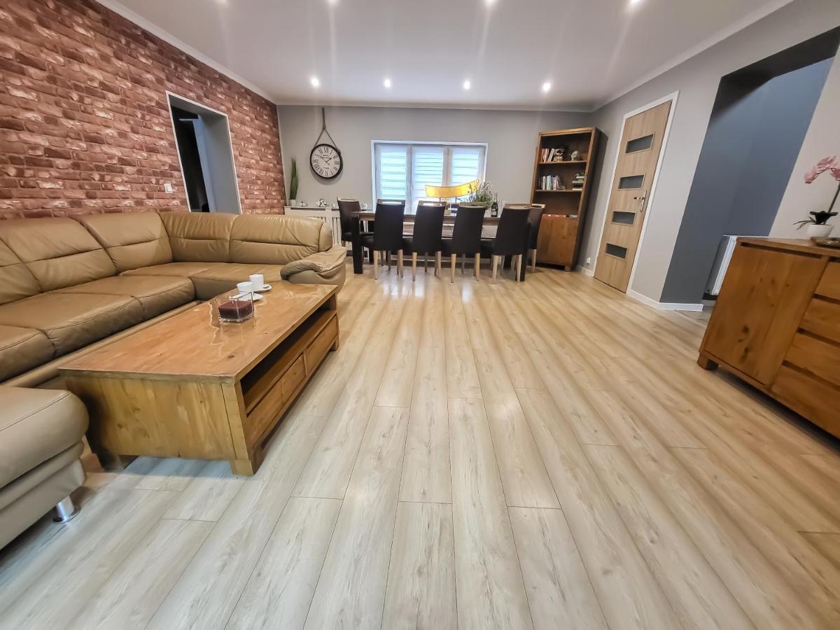 Holiday Home Vegas - House And Garten For Exclusive Use Колцево Екстериор снимка